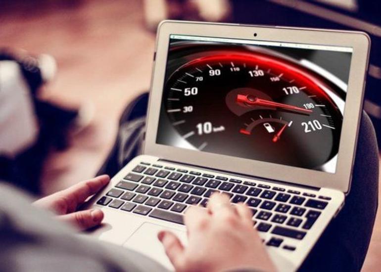 Azərbaycanda mobil və sabit internetin sürəti yenidən artıb