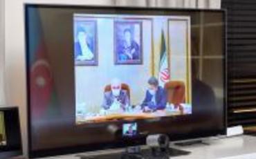 Mikayıl Cabbarov iranlı həmkarı ilə görüşüb