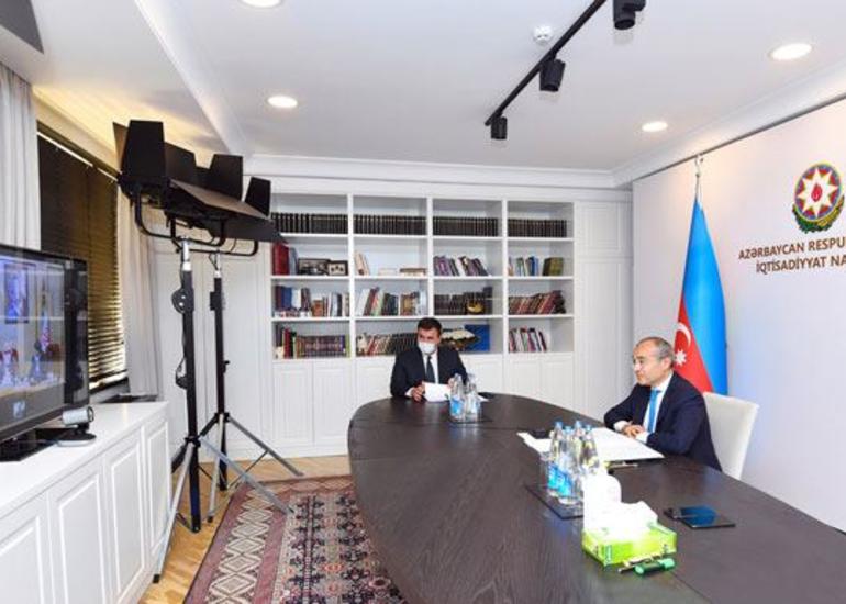 Mikayıl Cabbarov iranlı həmkarı ilə görüşüb