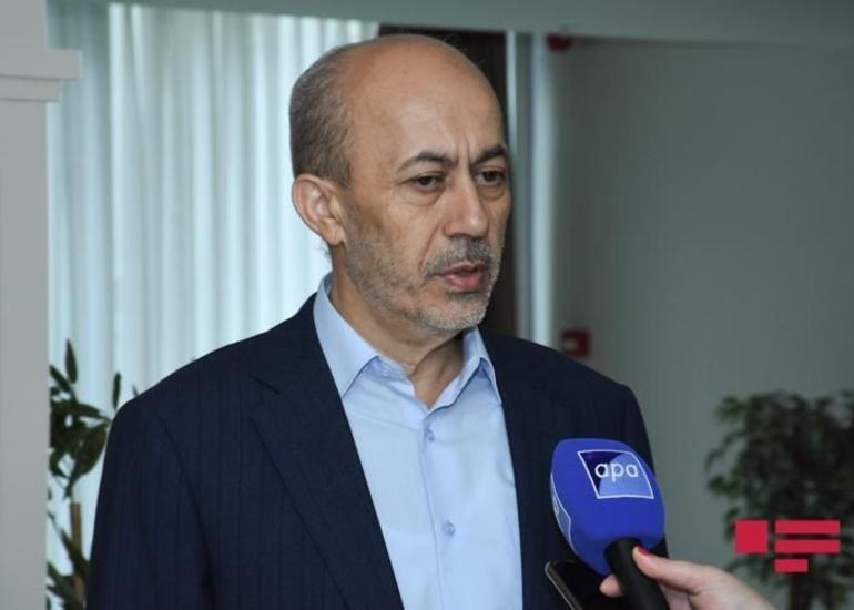 QMİ sədrinin müavini: “Məscidlərin bu gecə açılacağı barədə mənim adımdan deyilənlər yalandır”