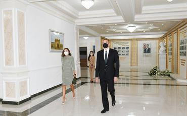 Prezident İlham Əliyev və birinci xanım Mehriban Əliyeva Suraxanı rayonundakı Səttar Bəhlulzadə adına Mədəniyyət Evinin açılışında iştirak ediblər