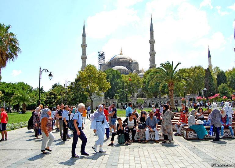 Türkiyəyə səfər edən azərbaycanlıların sayı azalıb
