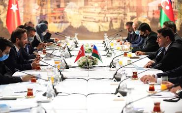 Hikmət Hacıyevin rəhbərlik etdiyi nümayəndə heyəti İstanbulda səfərdədir