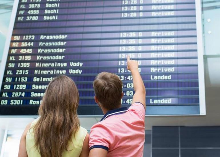 Moskva hava limanlarında 20-dən çox uçuş təxirə salınıb və ləğv edilib
