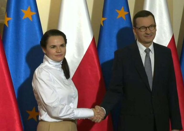 Svetlana Tixanovskaya Polşanın Baş naziri ilə görüşüb