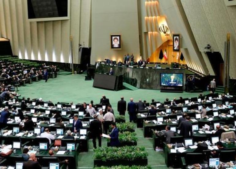 İranda parlament seçkilərinin ikinci turu başlayıb