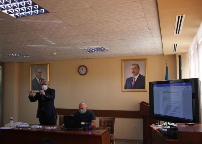 DİM jurnalistika ixtisasına qabiliyyət imtahanı keçirib