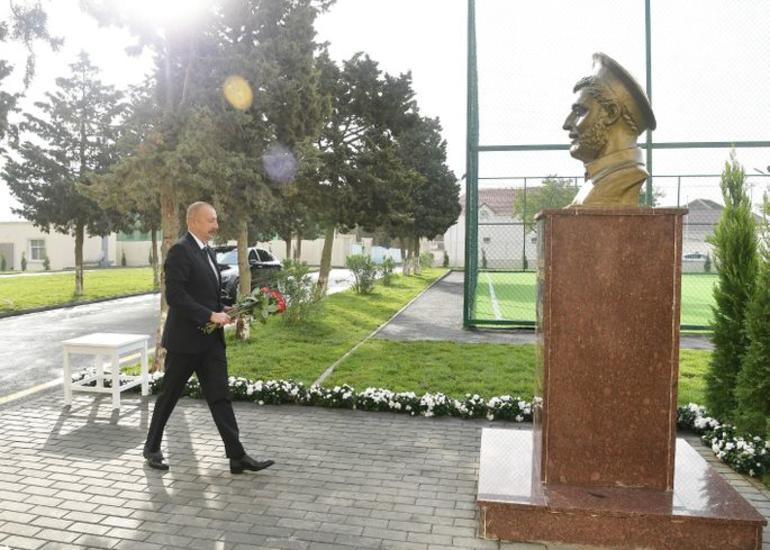 Prezident İlham Əliyev Əmircanda məktəbin açılışında iştirak edib