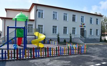 Gəncə, Samux və Ucarda inşa edilən və yenidən qurulan təhsil müəssisələrinin açılışı olub