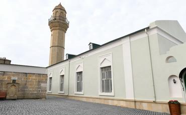 Prezident İlham Əliyev və Mehriban Əliyeva Balaxanıda aparılan abadlıq işləri ilə tanış olublar