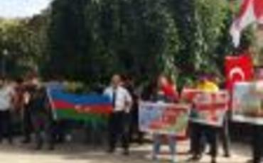 Gürcüstanda Azərbaycana dəstək aksiyası keçirilir