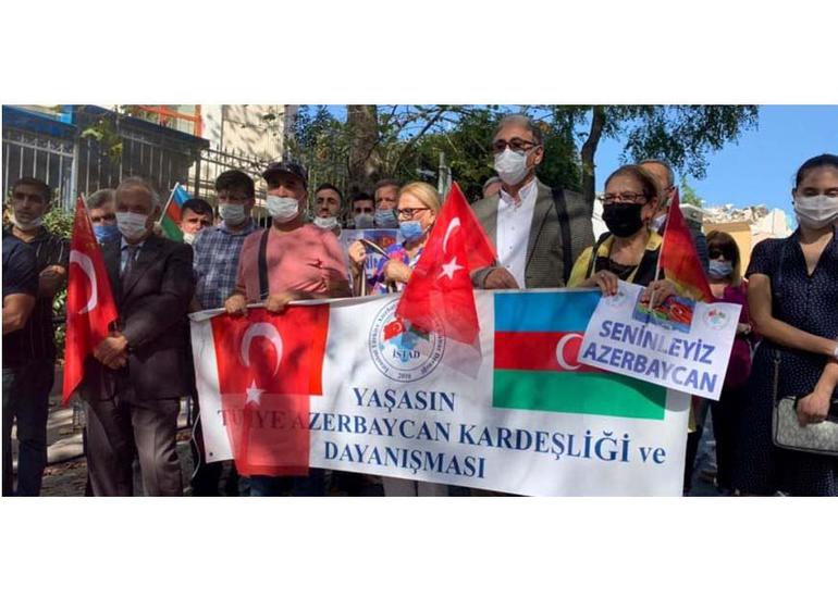 İstanbulda Azərbaycana dəstək mitinqi keçirilib