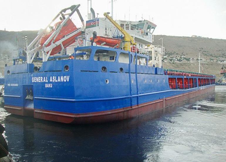 Azərbaycanın Xəzərdənkənar sularda üzən gəmisi təmirdən sonra yükdaşımalara cəlb edilib