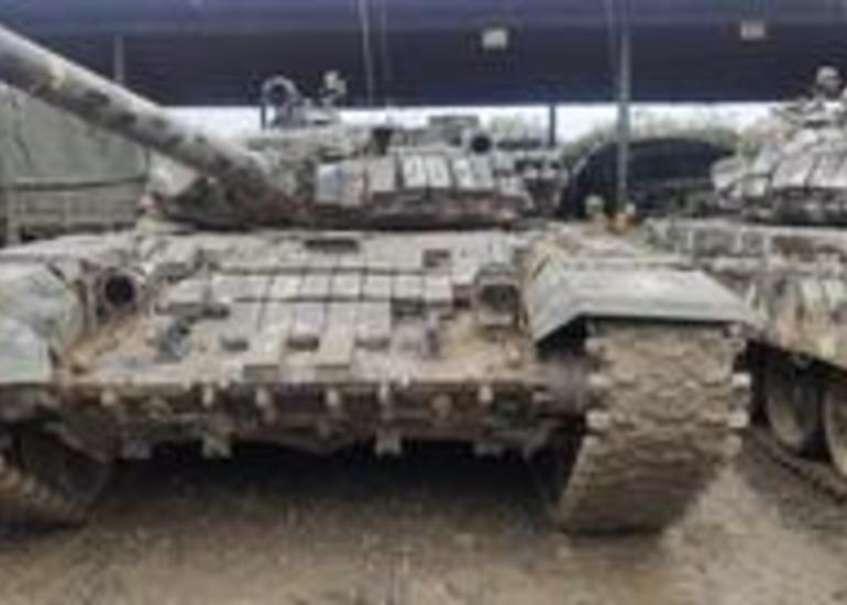 Cəbrayılda ələ keçirilən düşmən texnikası: 3 tank, 9 "Ural"... - FOTO