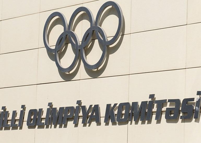 Azərbaycan Milli Olimpiya Komitəsi Silahlı Qüvvələrə Yardım Fonduna vəsait ayırıb