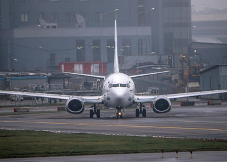 Moskvanın hava limanlarında 20-dən artıq aviareys ləğv edilib və ya təxirə salınıb