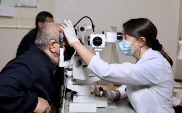 "Azercell"in Mobil Göz klinikası şəhid ailələri, məcburi köçkün və qaçqınları müalicə edəcək