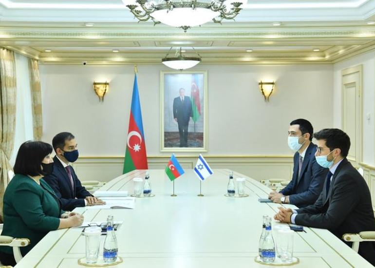 Sahibə Qafarova İsrailin Azərbaycandakı səfirini qəbul edib