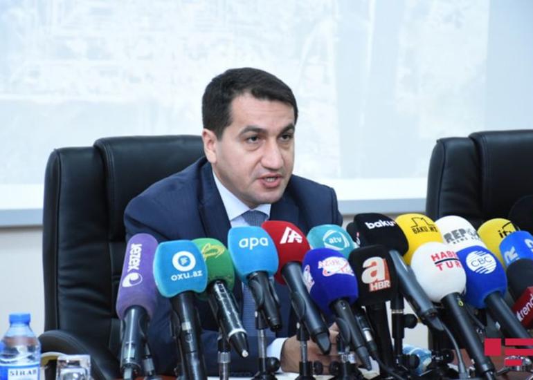 Hikmət Hacıyev: “Ermənistan enerji infrastrukturlarını da hədəfə alır ki, bu, digər ölkələr üçün də təhlükə yaradır”