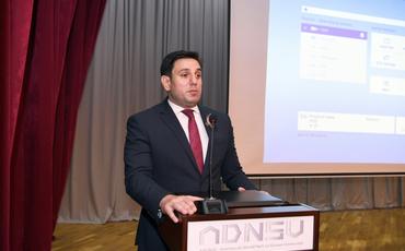 ADNSU-da Kimya-texnologiya və Neft-mexanika fakültələrinin birinci kurs tələbələri ilə görüş keçirilib