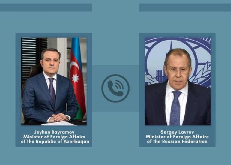 Ceyhun Bayramov və Lavrov arasında telefon danışığı olub