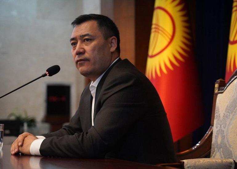 Qırğızıstanda prezidentin səlahiyyətləri baş nazirə verilib