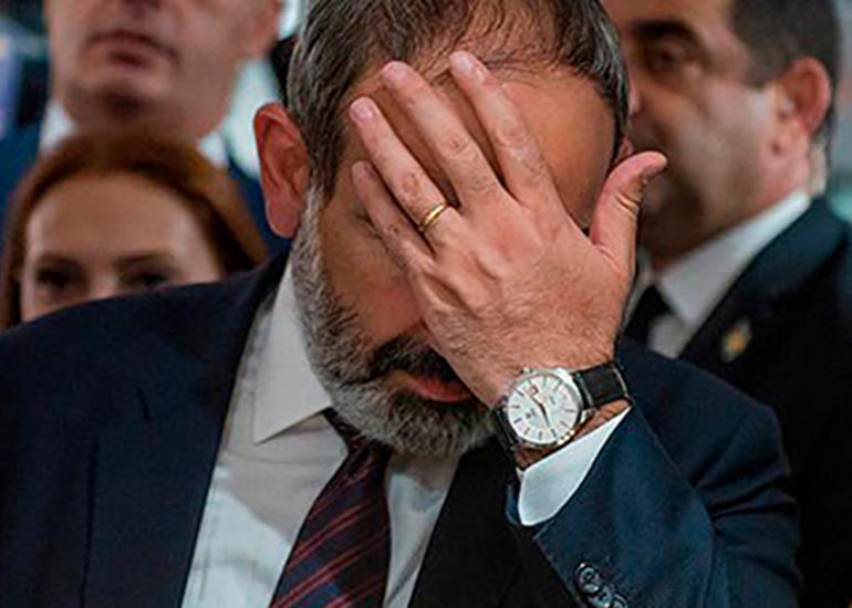 Ermənistan kapitulyasiya ərəfəsində