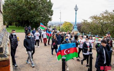 Londonda Azərbaycan Ordusuna dəstək məqsədilə avtoyürüş keçirilib
