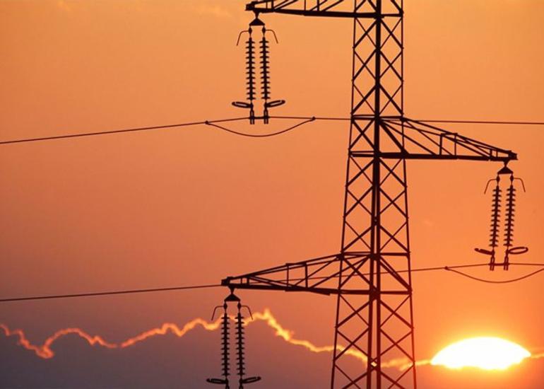 Azərbaycan elektrik enerjisinin ixracını azaldıb