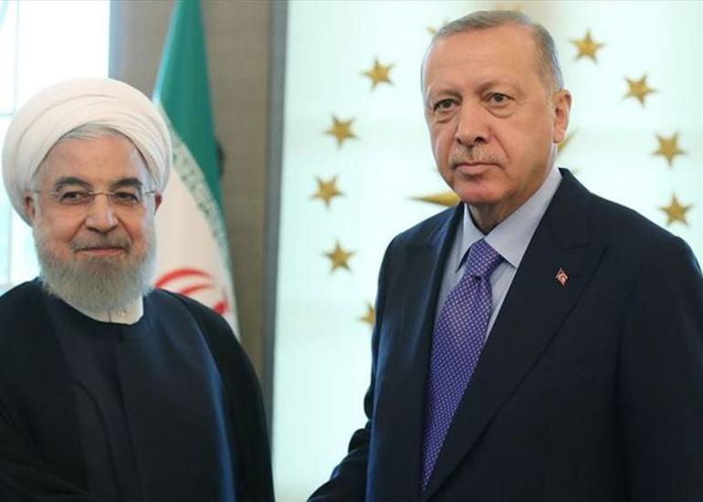 Ərdoğan Qarabağ məsələsində işğala məruz qalanla işğalçını ayırd etməyin vacibliyini Ruhaninin diqqətinə çatdırıb