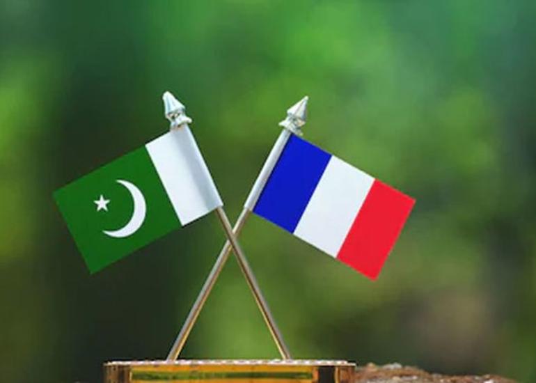 Fransa səfiri Pakistan Xarici İşlər Nazirliyinə çağırılıb