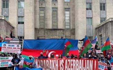 ABŞ-ın Hyuston şəhərində Ermənistanın təcavüzünə qarşı etiraz və Azərbaycan Ordusuna dəstək aksiyası keçirilib