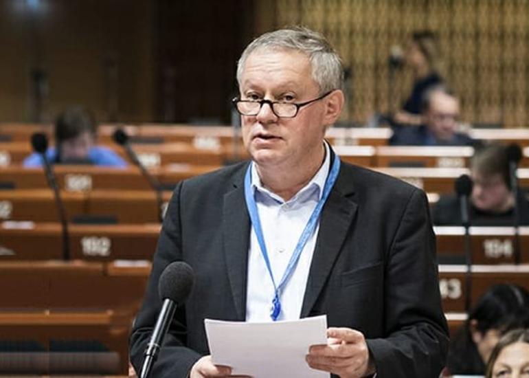 Mülki bölgələrə raket zərbələrinin endirilməsi ilə bağlı məsələ AŞPA komitəsinin gündəliyinə salınıb