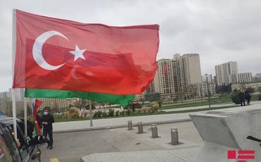 Ağdamın azad edilməsi münasibəti ilə Qələbə yürüşü keçirilir