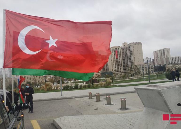 Ağdamın azad edilməsi münasibəti ilə Qələbə yürüşü keçirilir