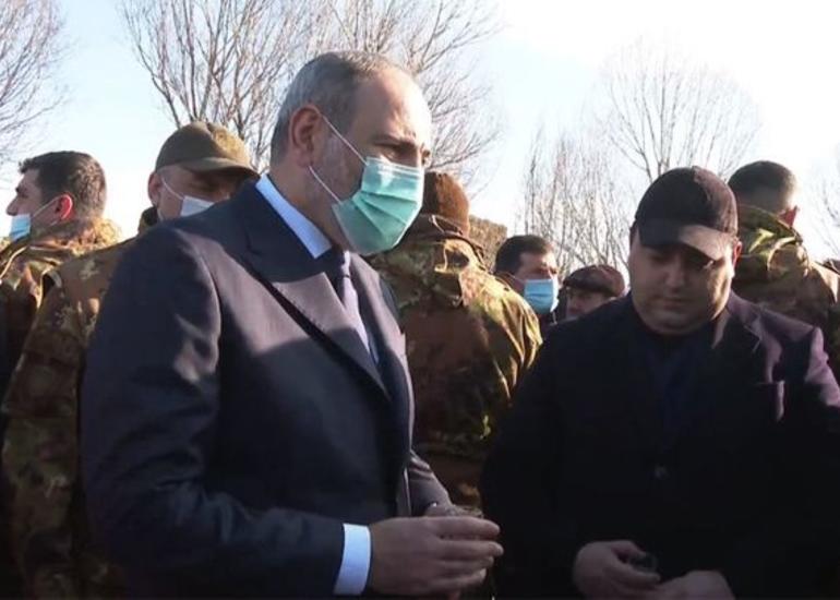 Paşinyan etirazlarla əlaqədar Syünik vilayətinə səfərini yarımçıq saxlayıb
