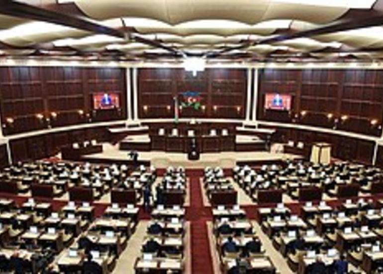 2021-ci ildə yaşayış minimumunun məbləği ikinci oxunuşda təsdiq edildi