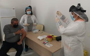 Gəncədə “COVID-19”-a qarşı vaksinasiya prossesinə başlandı