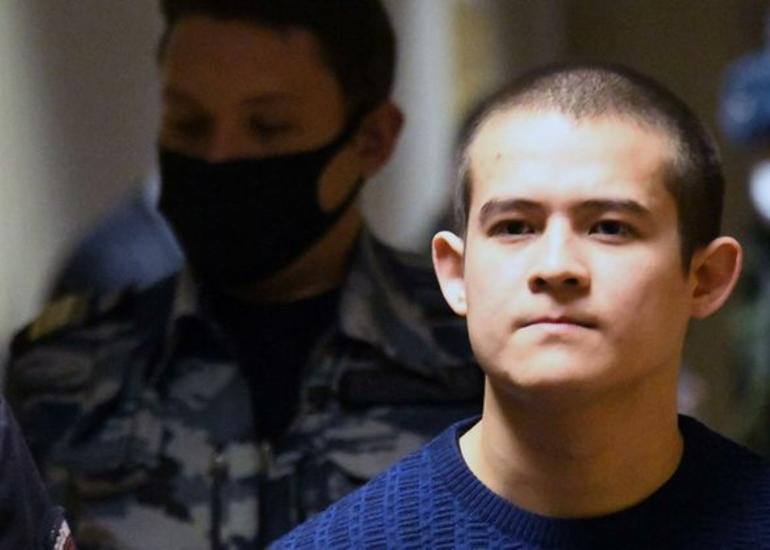 Rusiyada “dedovşina” səbəbindən 8 əsgər yoldaşını öldürən Ramil Şamsutdinova 24,6 il həbs cəzası verilib