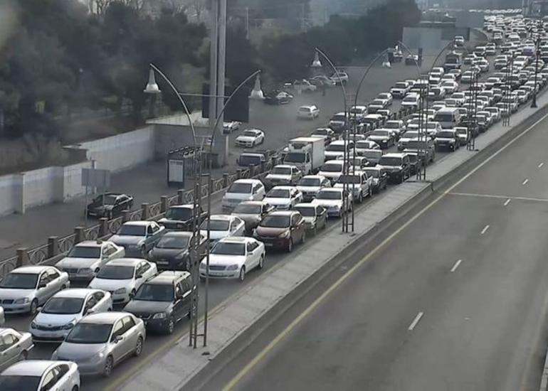 BNA: Paytaxtda bəzi küçələrdə sıxlıq müşahidə olunur