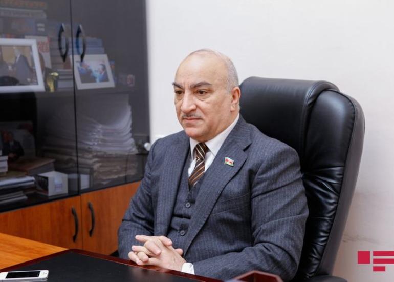 Deputat Ombudsman haqqında Konstitusiya qanununun yenidən qəbul olunmasını təklif edib