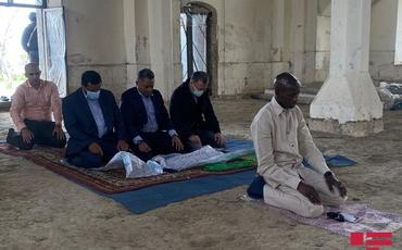 İƏT Təmas Qrupuna daxil olan ölkələrin daimi nümayəndələri Ağdam Cümə məscidində namaz qılıb