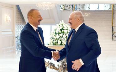 Azərbaycan və Belarus prezidentlərinin təkbətək görüşü olub