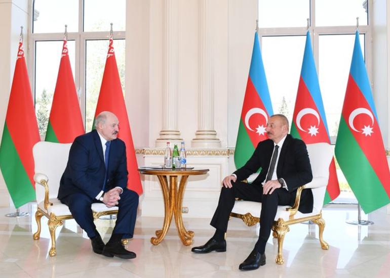 Azərbaycan və Belarus prezidentlərinin təkbətək görüşü olub