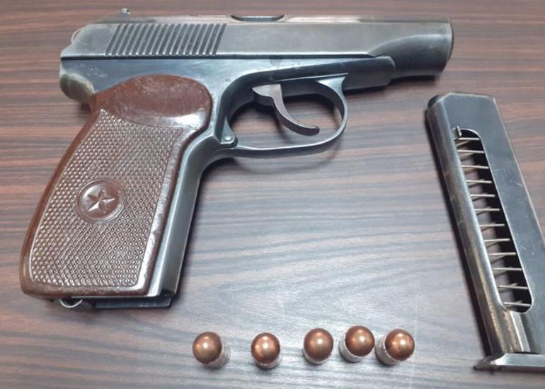 Bakıda keçmiş məhkum silahla saxlanılıb