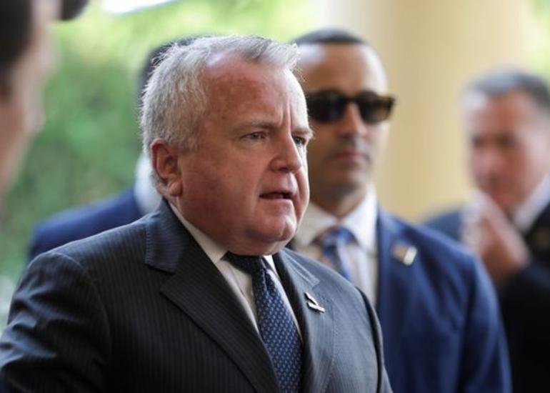 ABŞ səfiri Putinin köməkçisi ilə görüşə dəvət edilib