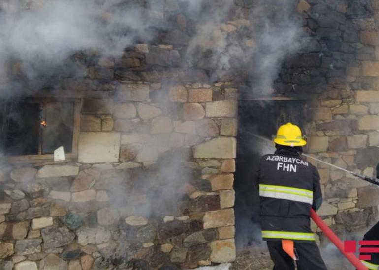 Yevlaxda mənzildə yanğın olub, 53 yaşlı qadın ölüb