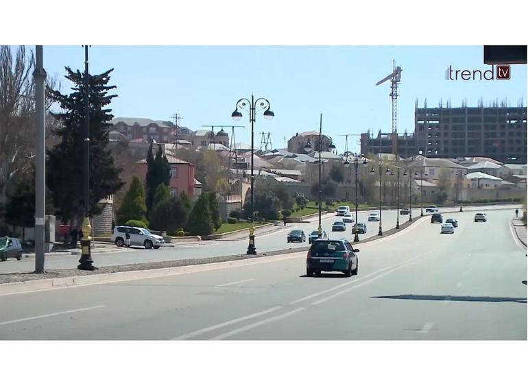 "8 Noyabr" prospektində yenidənqurma işləri aparılır