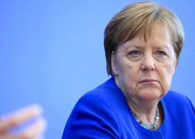 Merkel: “Dövlətlərin suverenliyi və bütövlüyünün Krım və ya Dağlıq Qarabağda olduğu kimi, şübhə altına alınması fundamental dəyərlərimizə ziddir”