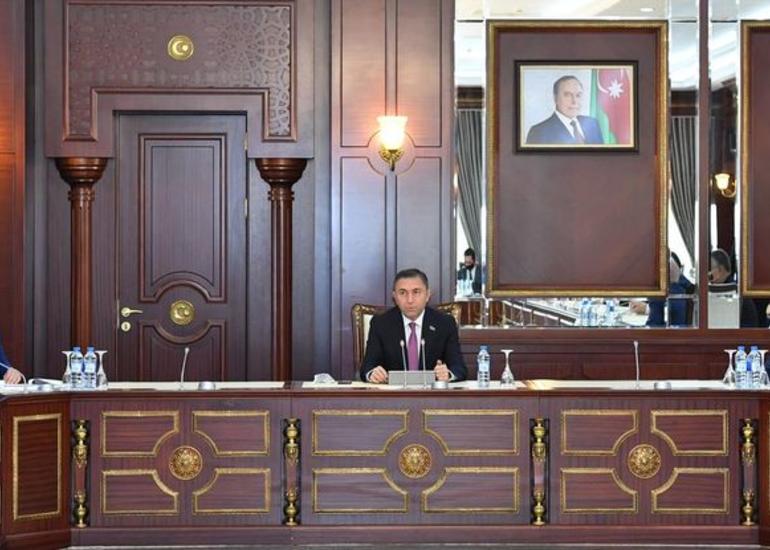 MM-in komitə sədri Zəngəzur dəhlizinin açılması reallığı fonunda qanunlara dəyişikliyi vacib sayıb